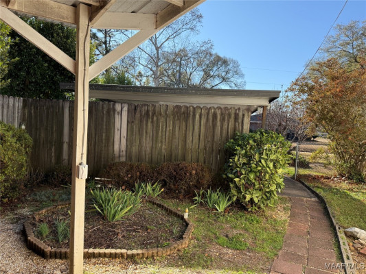 754 HILLMAN Court