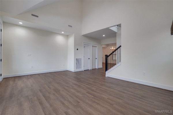 34 Creekwood Drive 2