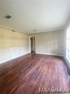 1013 LYNWOOD Drive