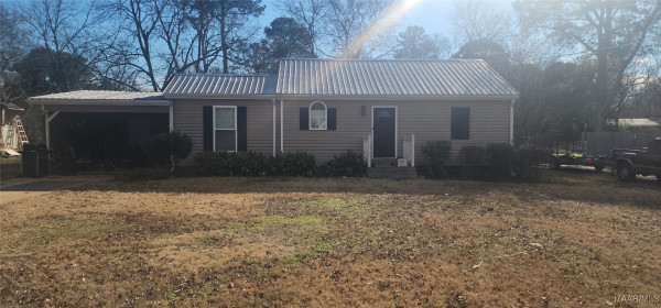 32 FLEETWOOD Drive