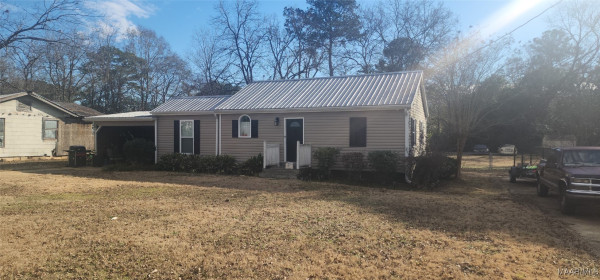 32 FLEETWOOD Drive