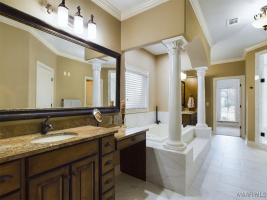 8513 Rockbridge Circle