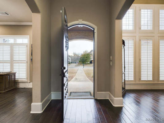 8513 Rockbridge Circle