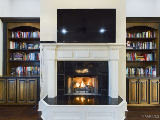 8513 Rockbridge Circle