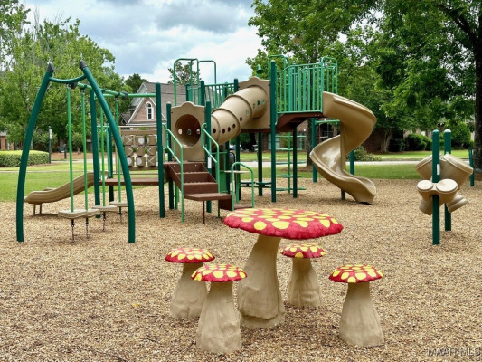 8513 Rockbridge Circle