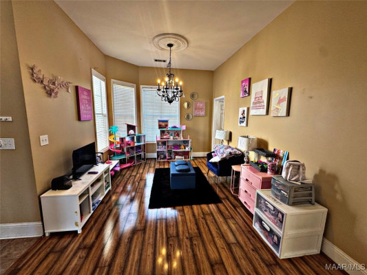 8531 Pipit Court