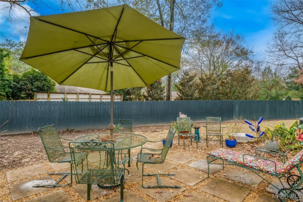 2504 Jasmine Road
