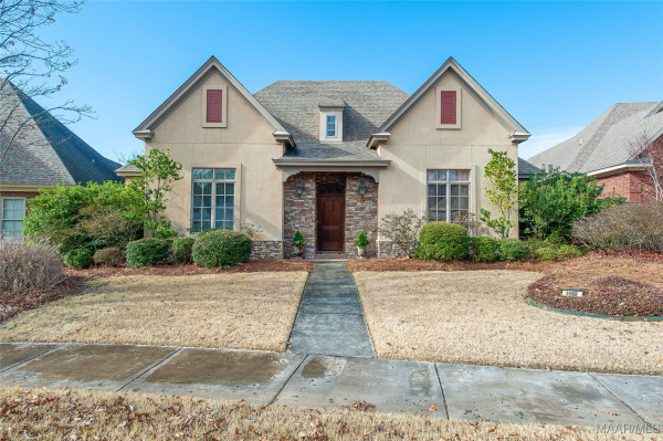 3669 Oak Grove Circle