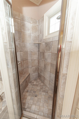 3669 Oak Grove Circle