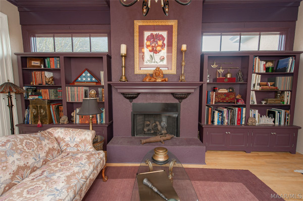 3669 Oak Grove Circle