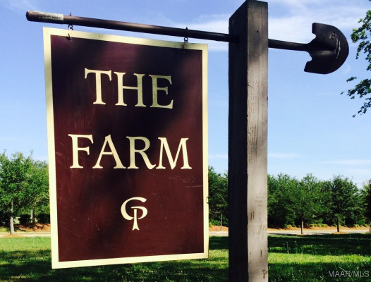 3669 Oak Grove Circle