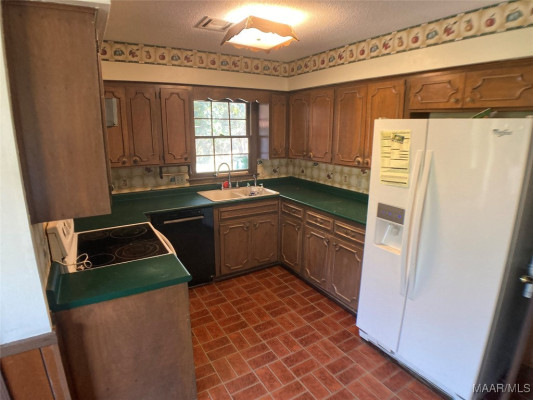 2015 Mallard Lane
