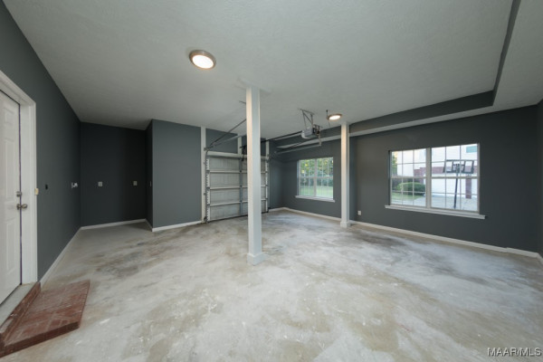 5860 PINELEAF Drive