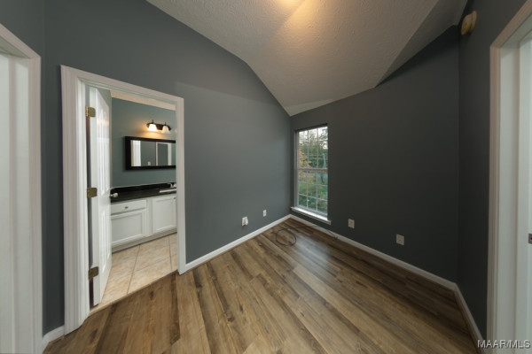 5860 PINELEAF Drive