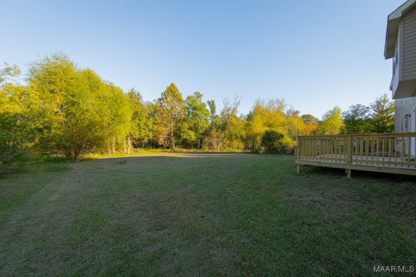 5860 PINELEAF Drive