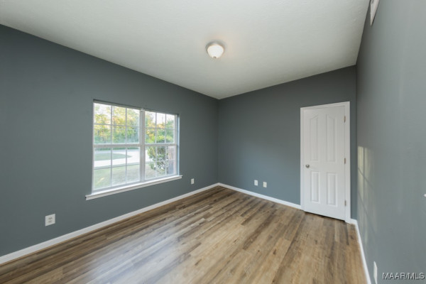 5860 PINELEAF Drive