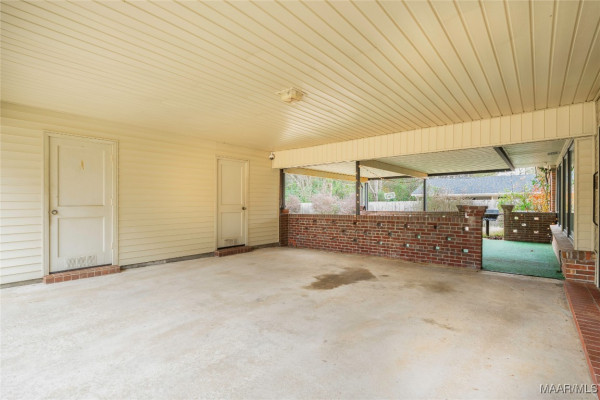 425 County Downs Road