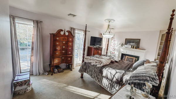 2967 Old Farm Road
