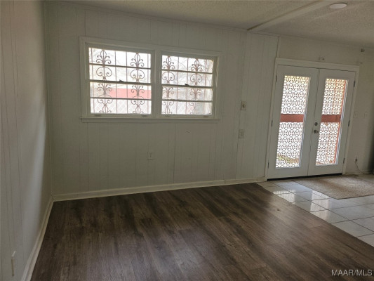 4431 LAWNWOOD Drive