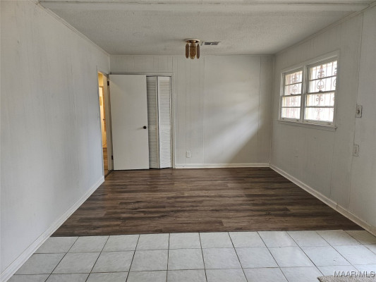 4431 LAWNWOOD Drive