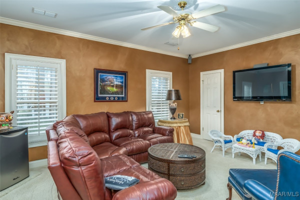 9846 Wynchase Circle
