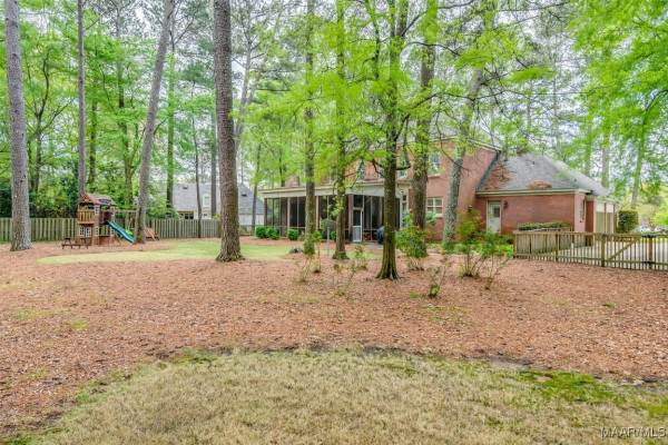 9846 Wynchase Circle