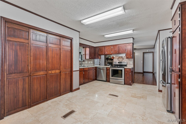 545 County Road 570 Road