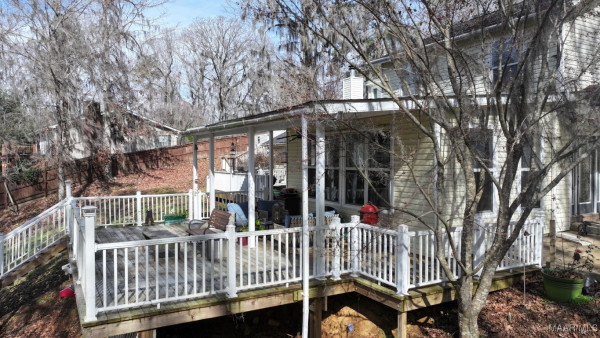 555 Shady Acres Drive