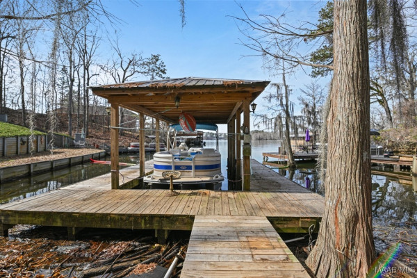 555 Shady Acres Drive