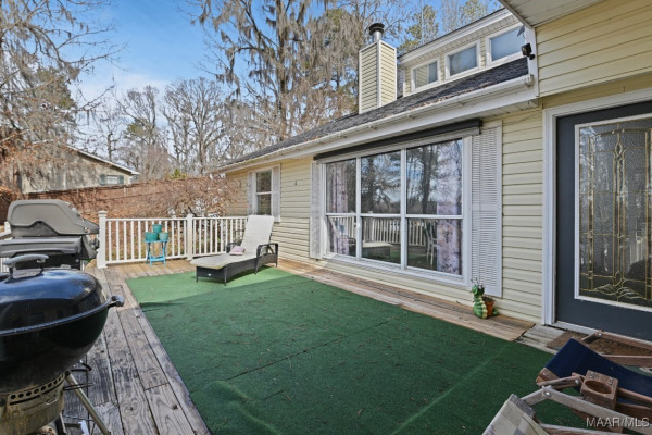 555 Shady Acres Drive