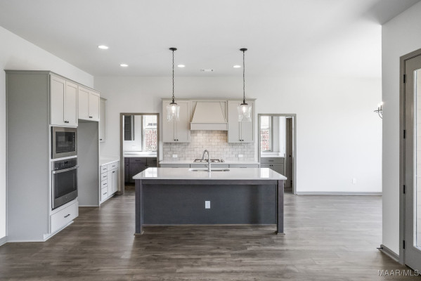 9569 Dakota Drive