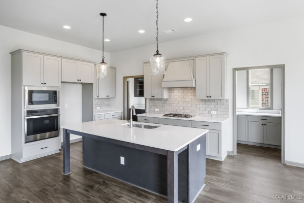 9569 Dakota Drive