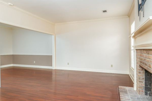 1604 SALISBURY Drive