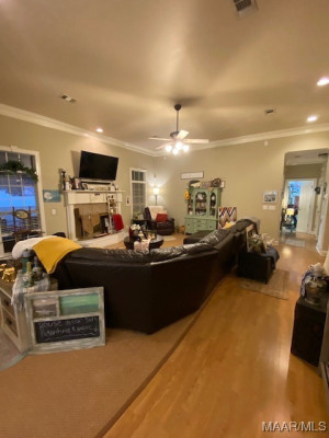 325 Maribeth Loop