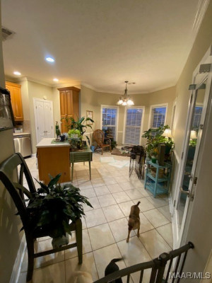 325 Maribeth Loop