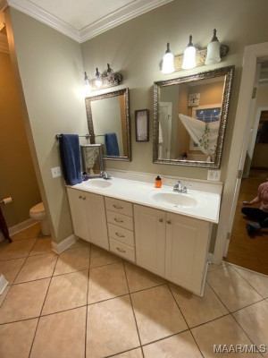 325 Maribeth Loop