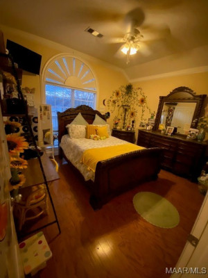 325 Maribeth Loop