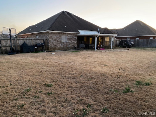 325 Maribeth Loop