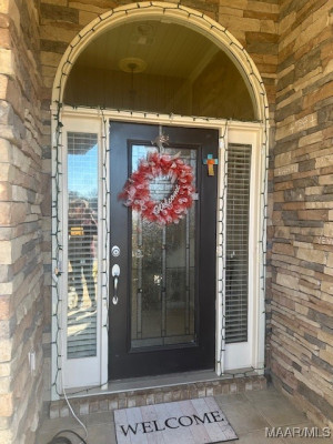 325 Maribeth Loop