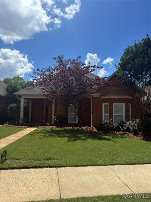 116 Charleston Court N