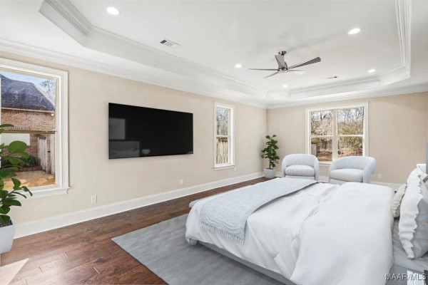 8216 Tuscany Manor