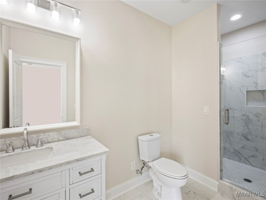 8216 Tuscany Manor