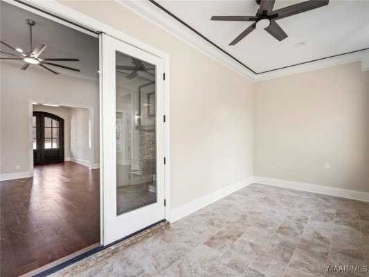8216 Tuscany Manor