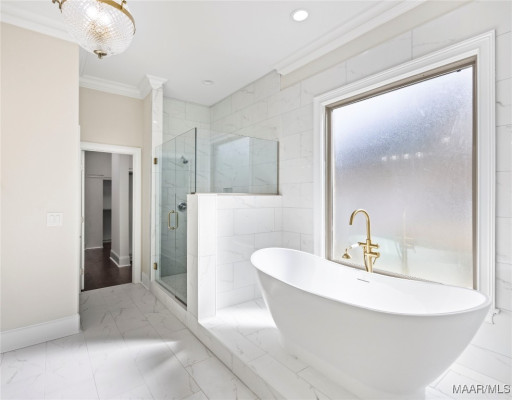 8216 Tuscany Manor