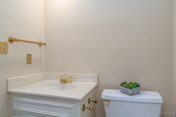 8407 Harvest Hill Court