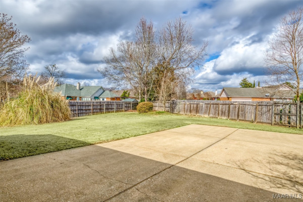 8407 Harvest Hill Court
