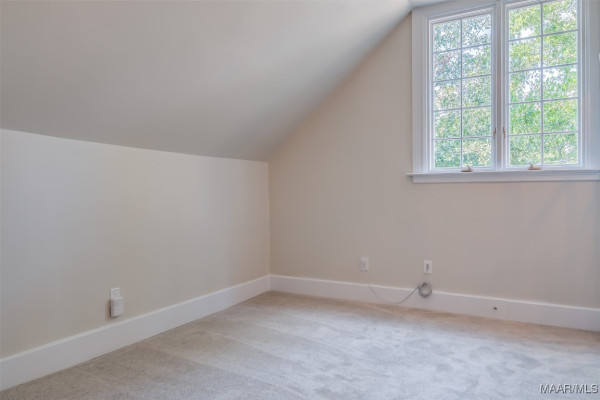 2033 Ellen Street