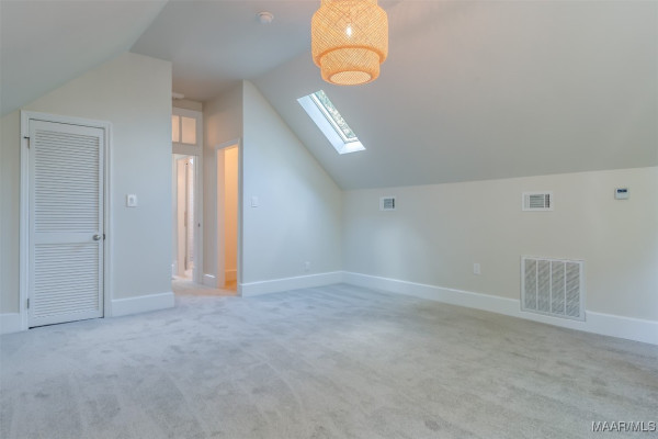 2033 Ellen Street