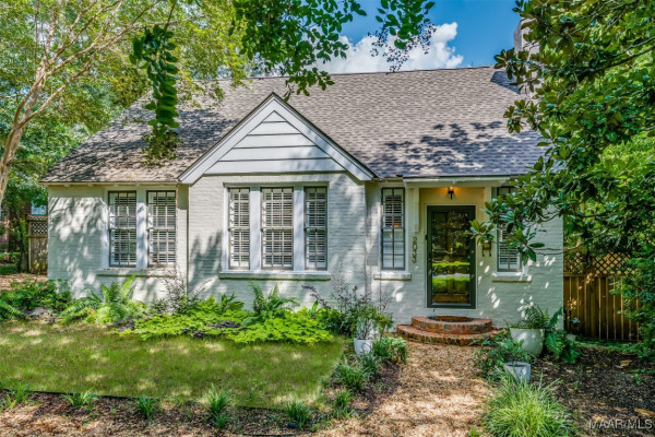 2033 Ellen Street