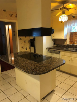 825 Lynwood Drive